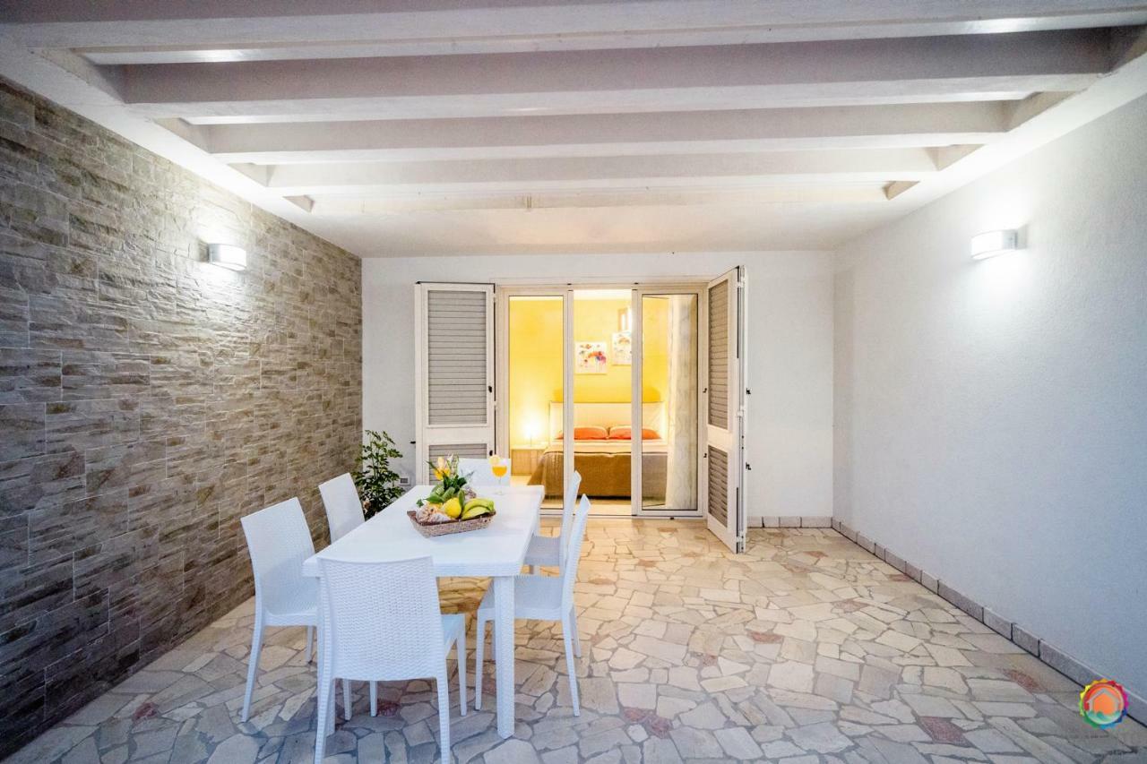 Perle Del Mare - Appartamenti Di Pregio 70M Spiaggia Pescoluse Марина ди Песколусе Екстериор снимка